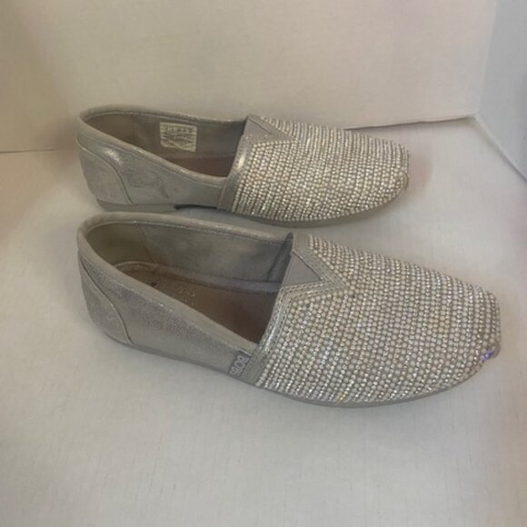 Skechers BOBS Women's Luxe Bobs Big Dreamer Flat in the silver, size 6 - Picture 3 of 6